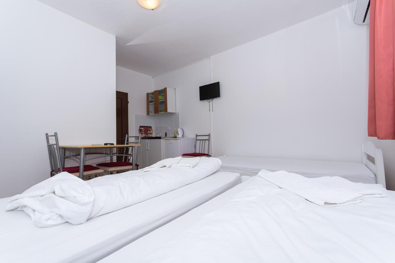 Apartments Balote Trogir Eksteriør bilde