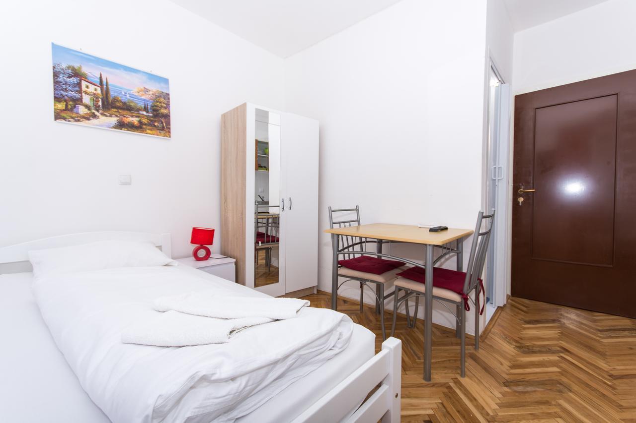 Apartments Balote Trogir Eksteriør bilde